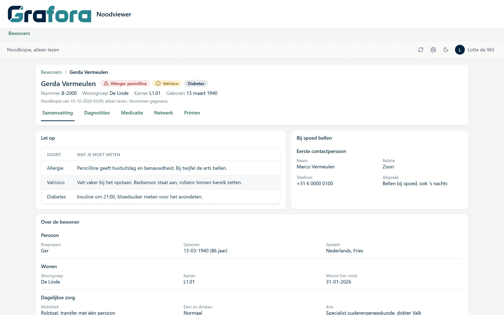 A record page in Grafora with warnings, key details and tabs.